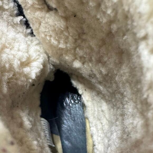 Ugg Lynnea 1958 Women’s Black Leather Wool Lined Heeled Boots Size 7 - Picture 9 of 12